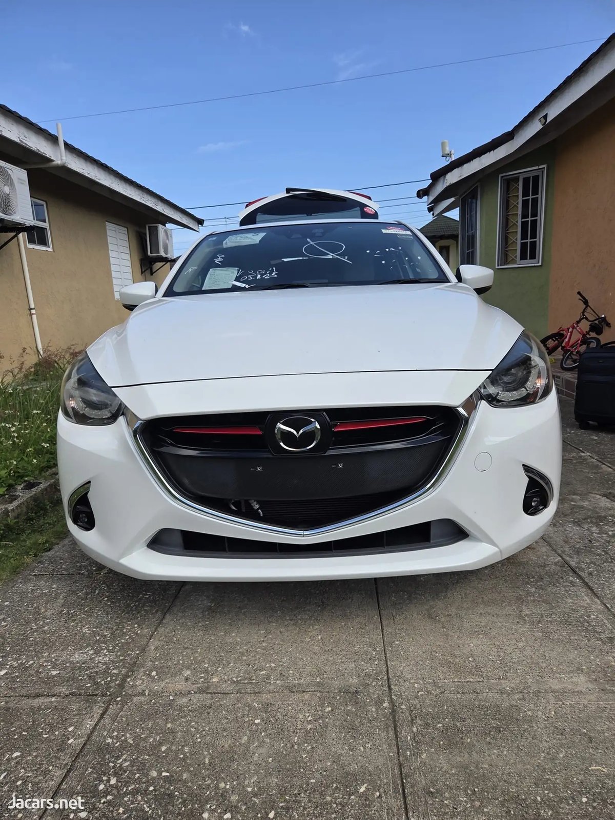 2016 MAZDA Demio