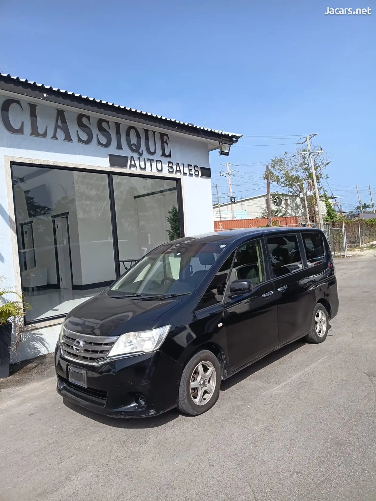 2013 NISSAN Serena
