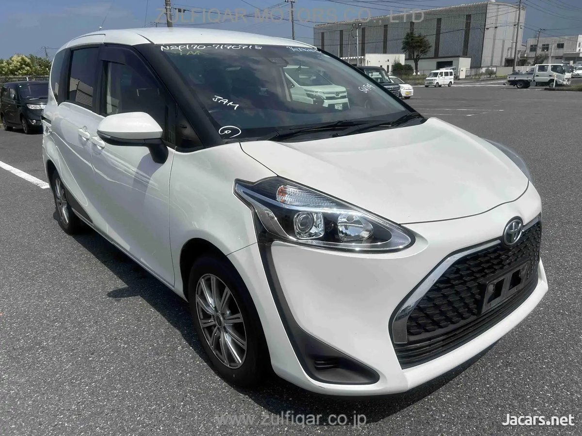 2019 TOYOTA Sienta