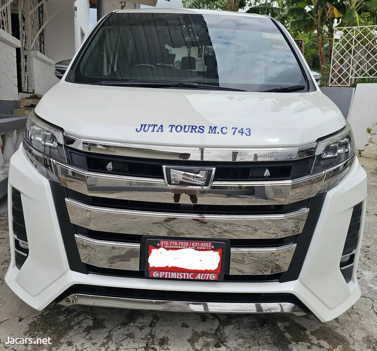 2018 TOYOTA Noah