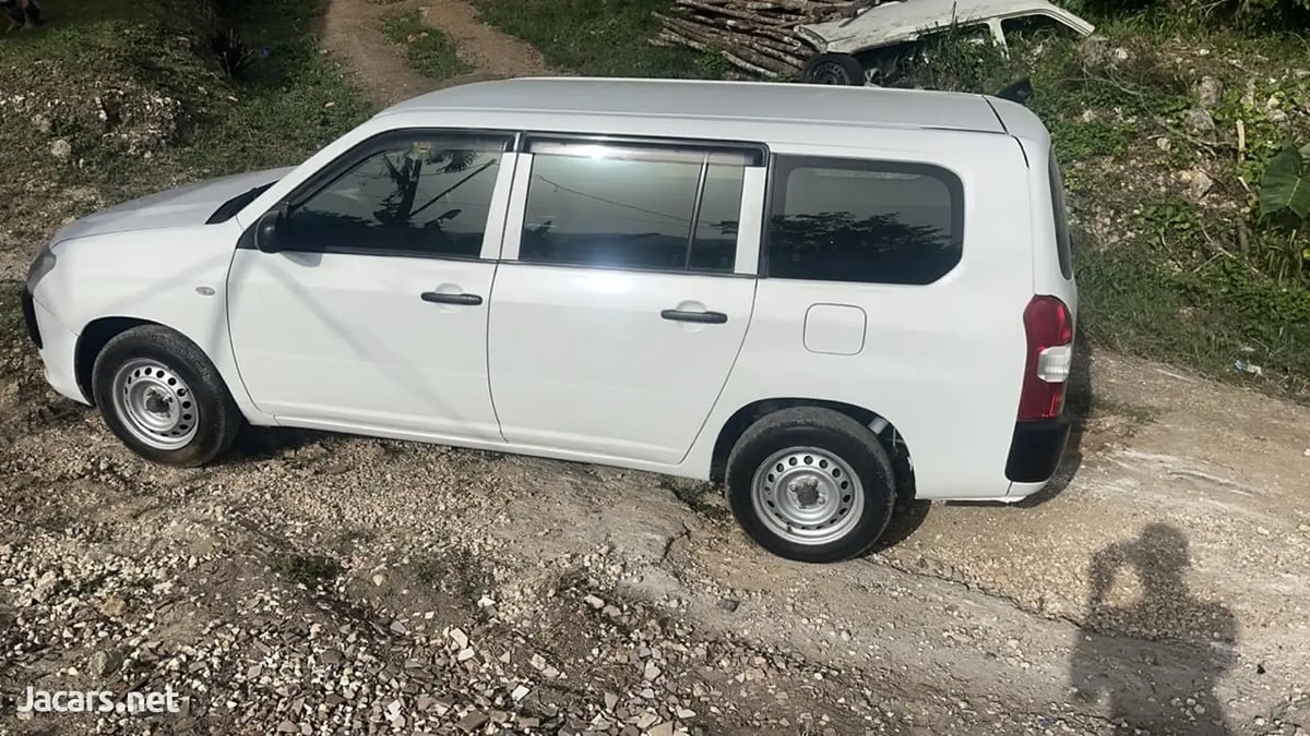 2016 TOYOTA Probox