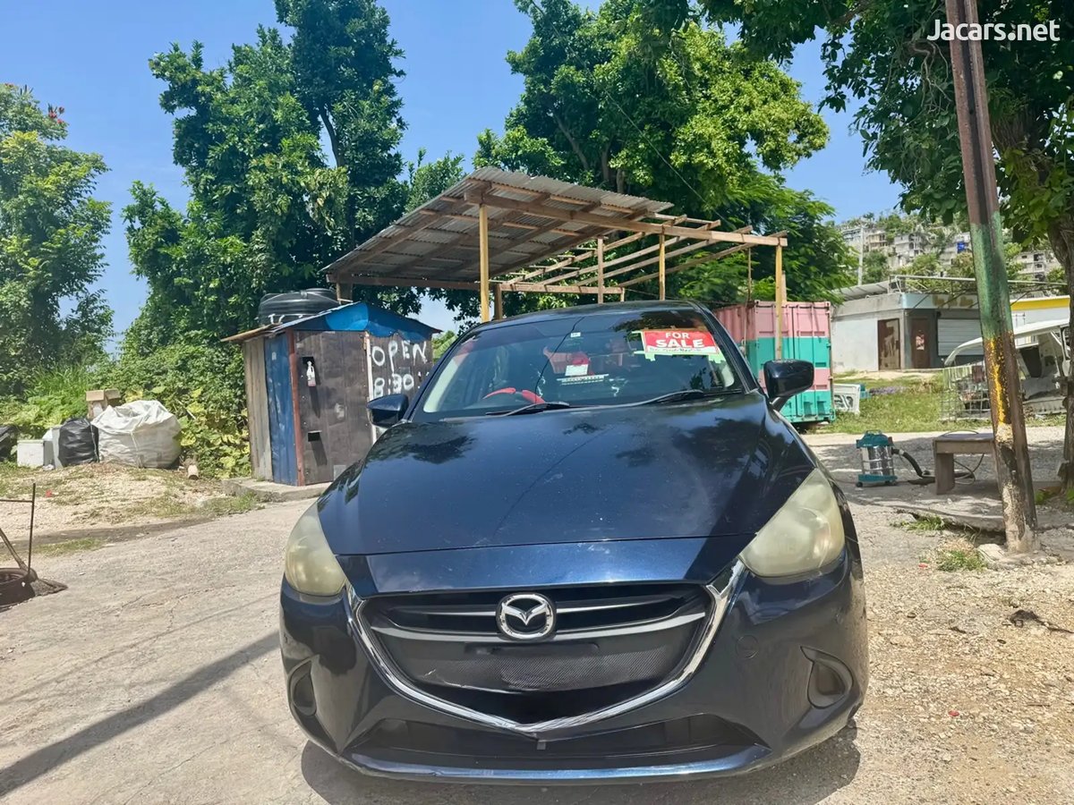 2014 MAZDA 2