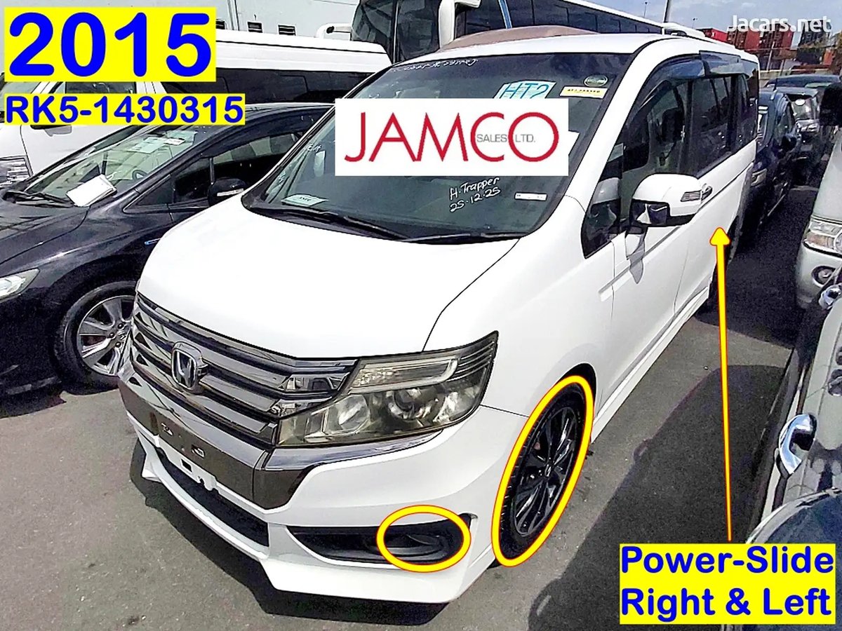 2015 HONDA Stepwgn
