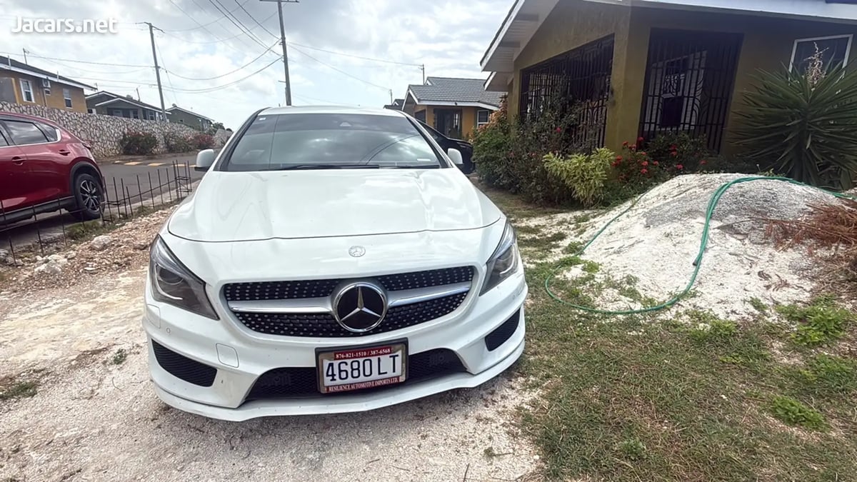 2016 Mercedes-Benz CLA-Class
