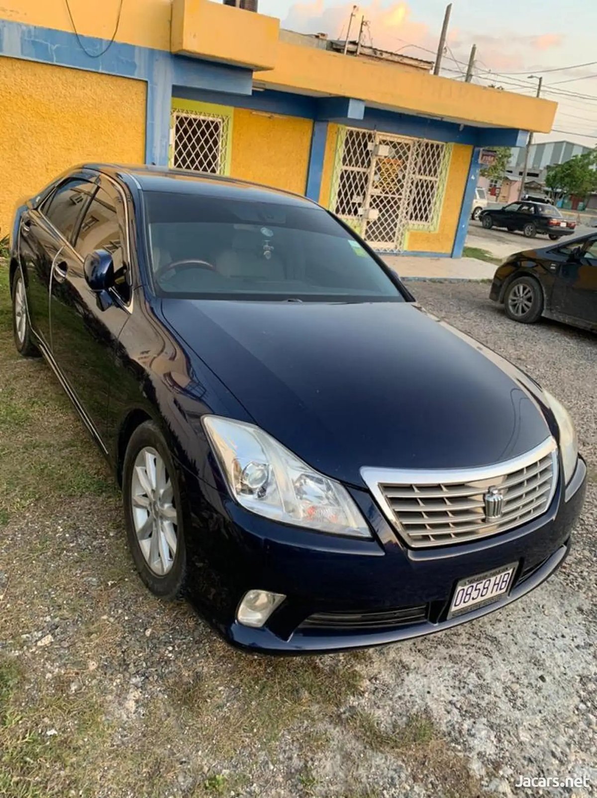2012 TOYOTA Crown