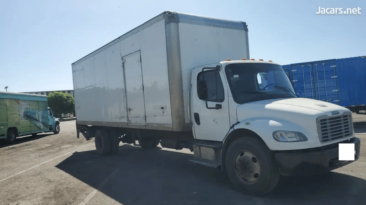 2014 FREIGHTLINER M2