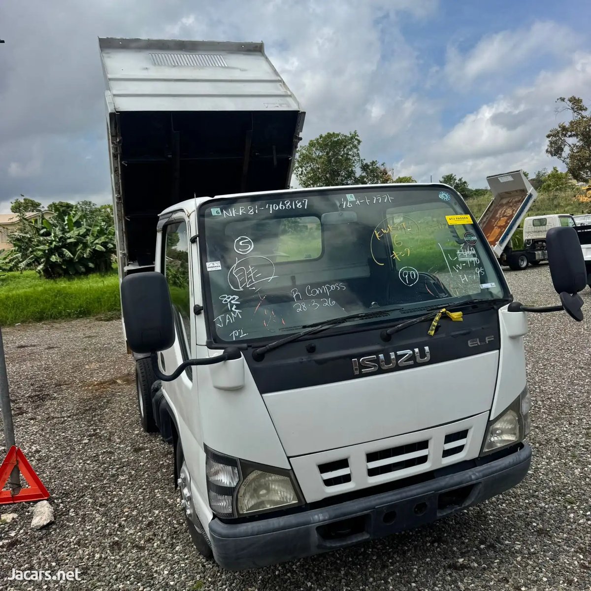 2006 ISUZU Elf