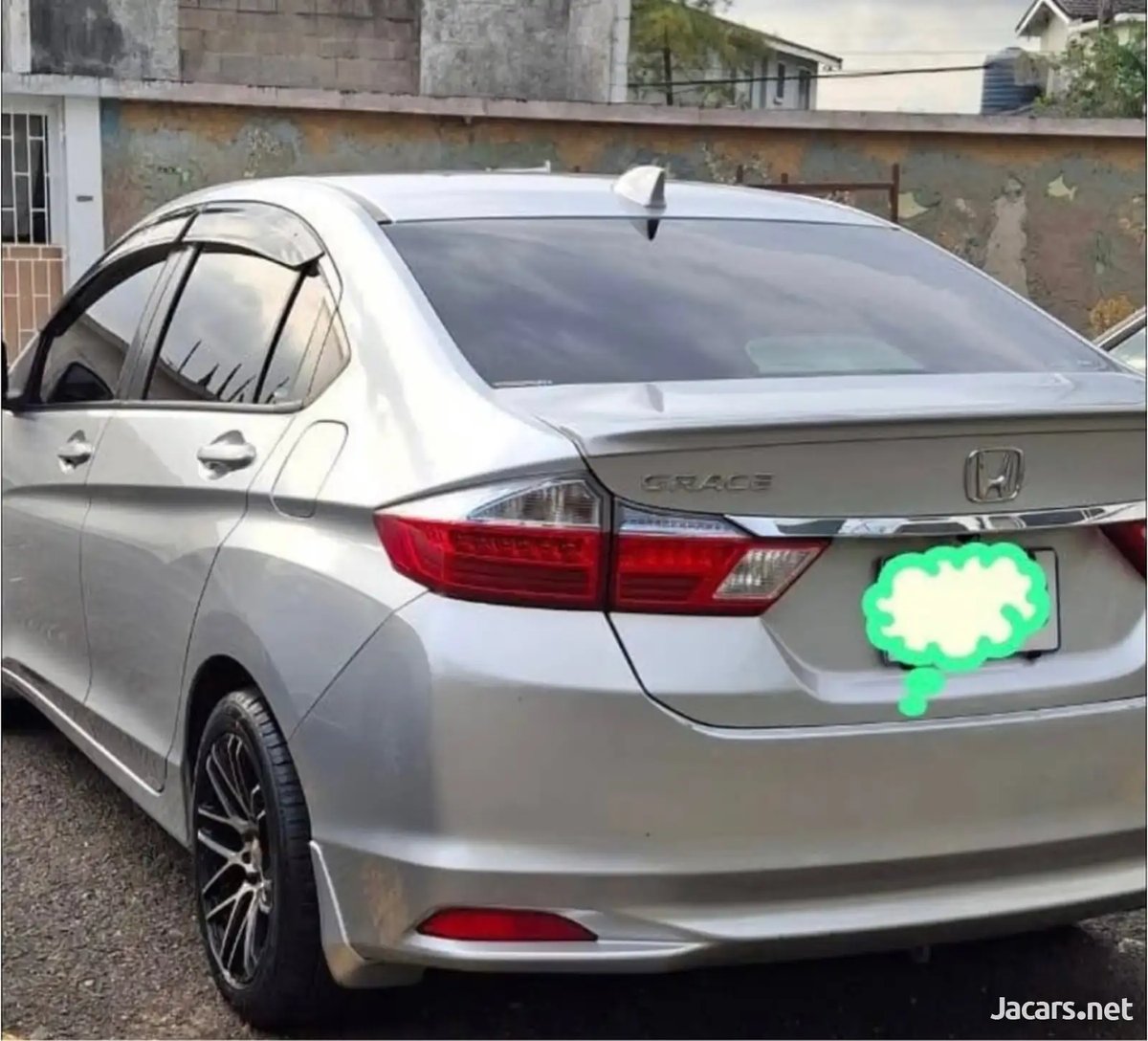 2015 HONDA Grace