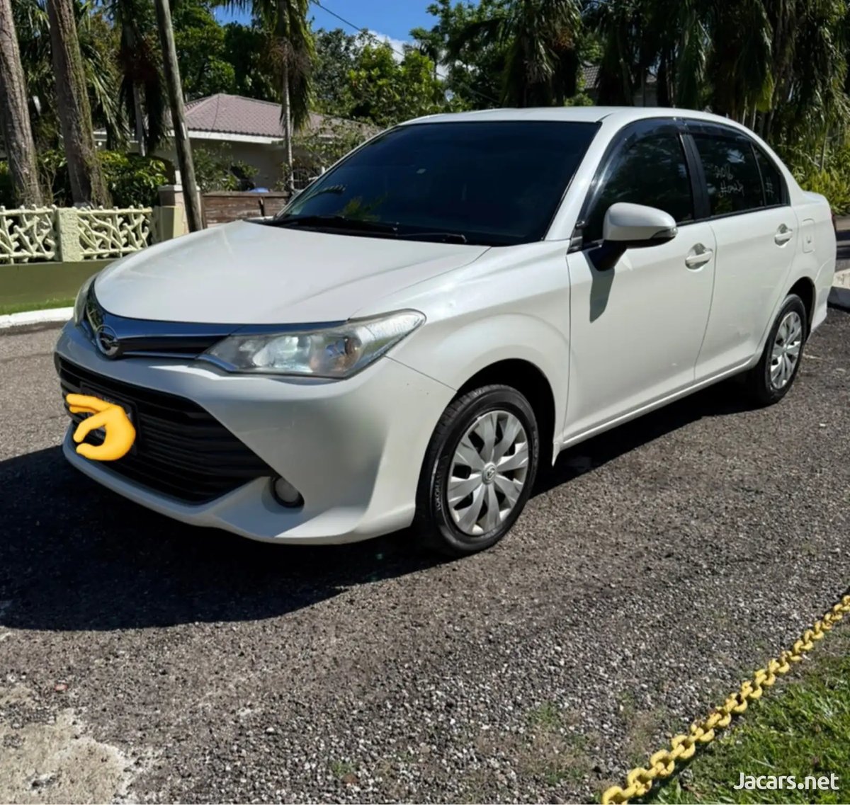 2016 TOYOTA Axio