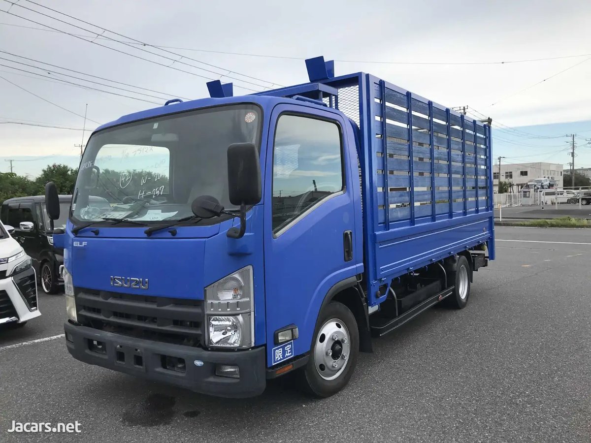 ISUZU Elf