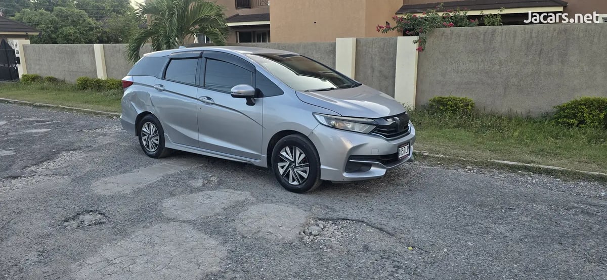 2018 HONDA Fit