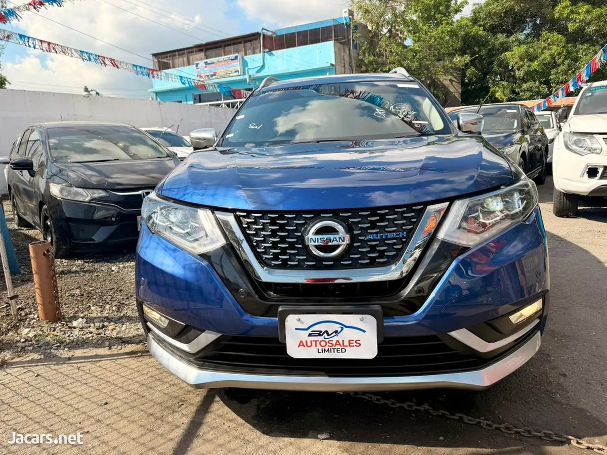 2019 NISSAN X-Trail