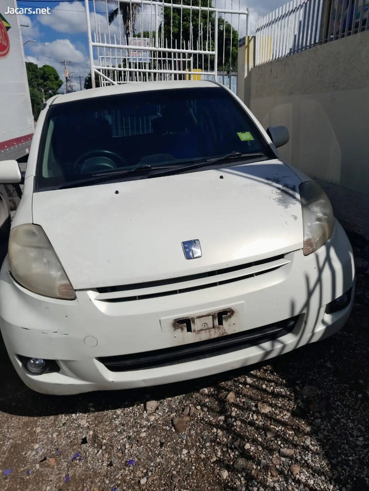 2010 TOYOTA Passo
