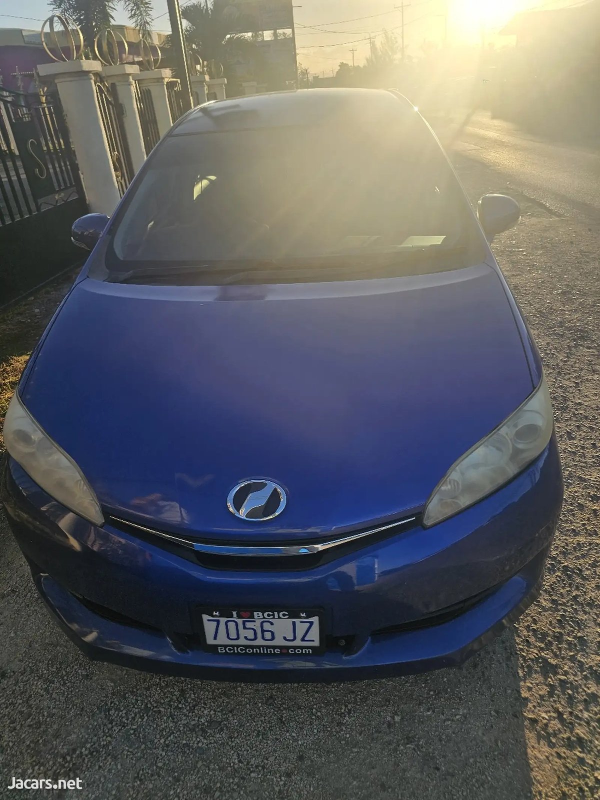 2012 TOYOTA Wish