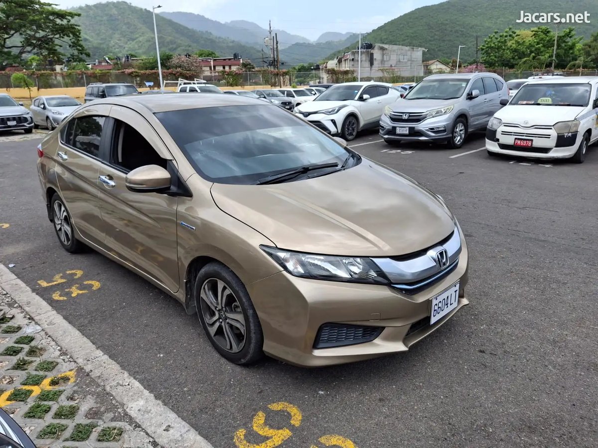2015 HONDA Grace