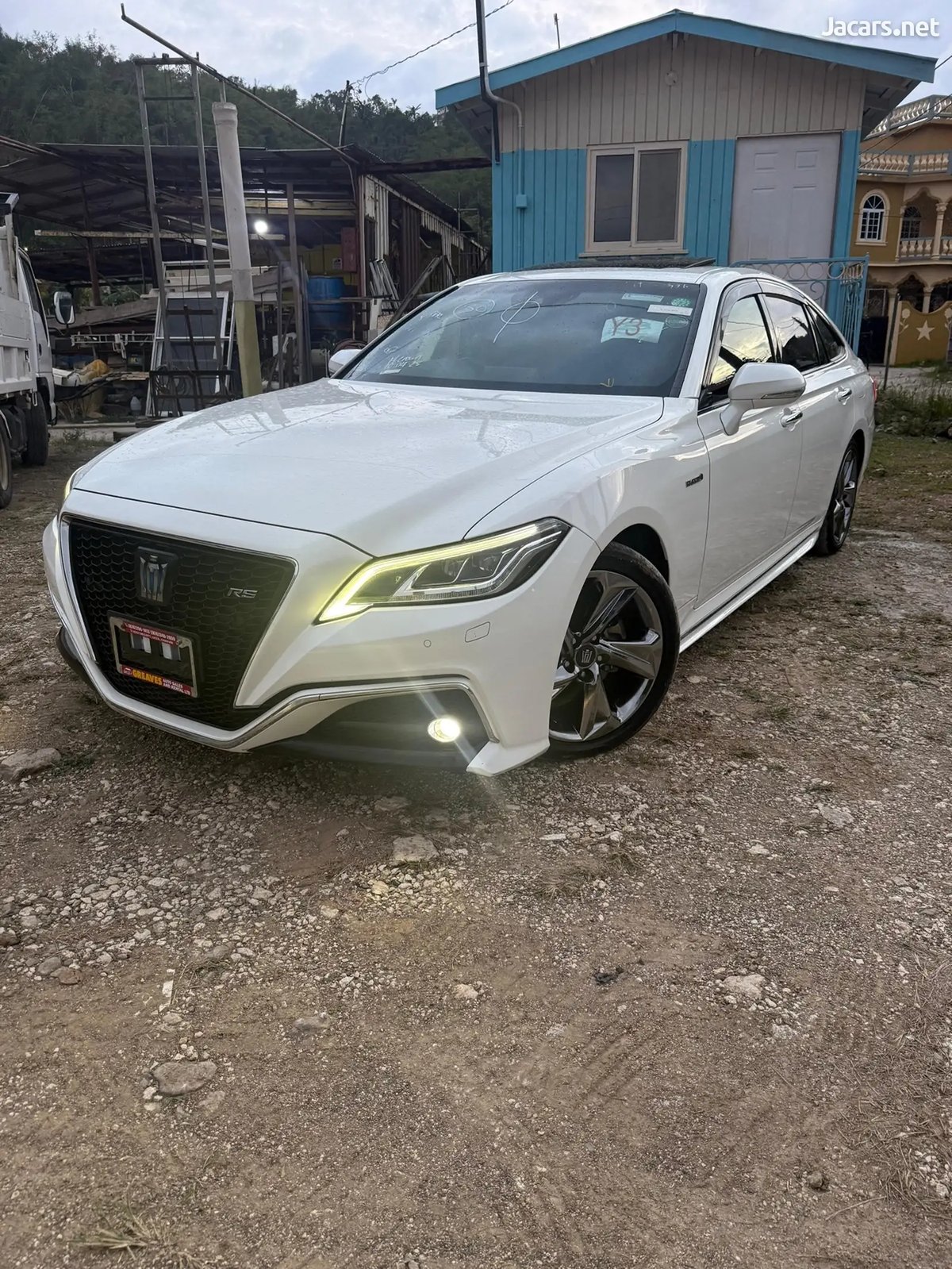 2019 TOYOTA Crown