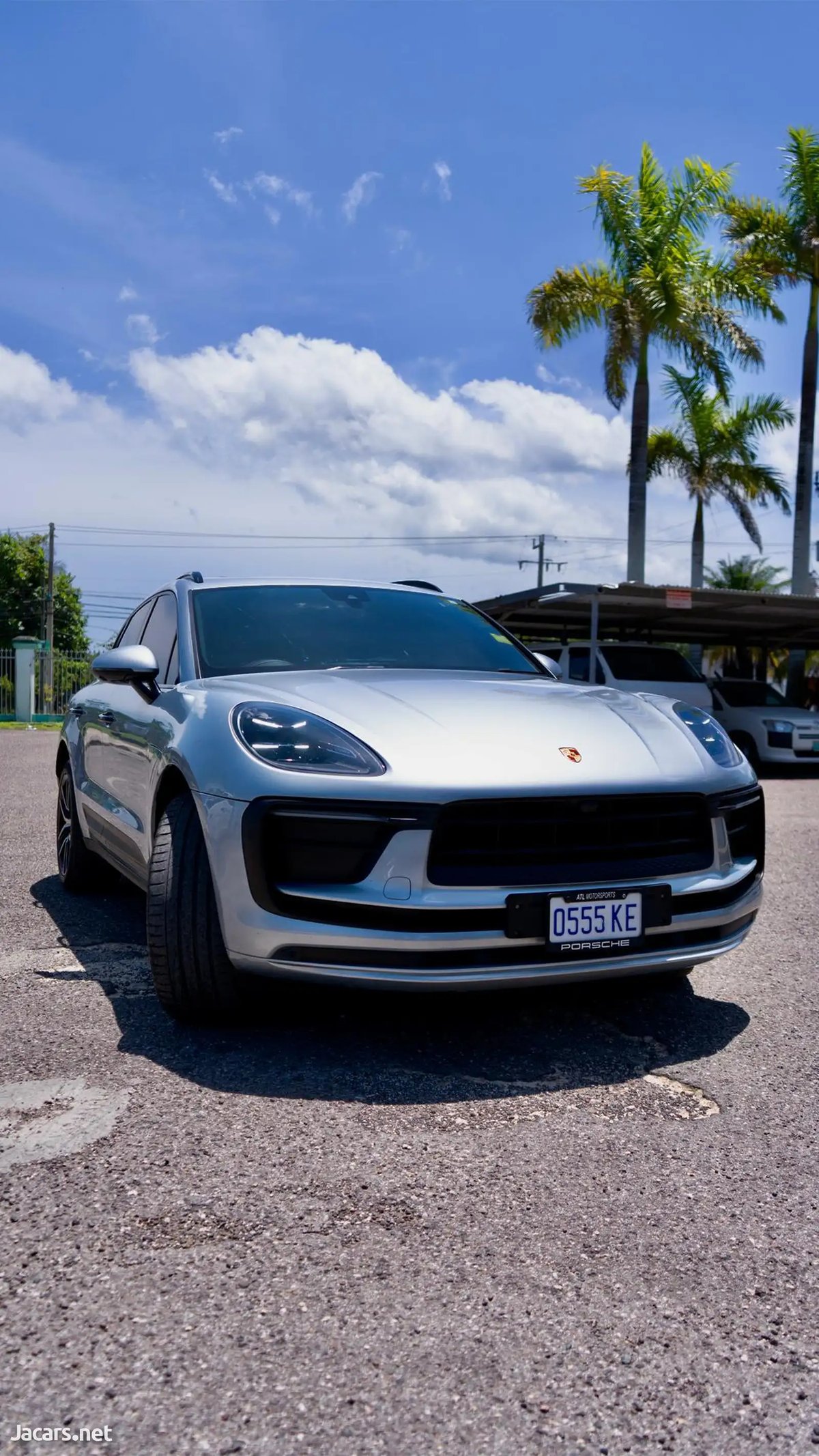 2022 PORSCHE Macan