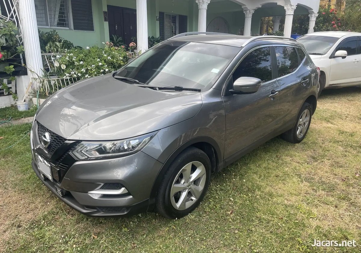 2020 NISSAN Qashqai