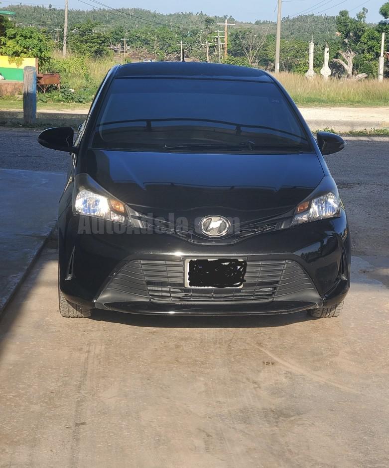 2016 TOYOTA VITZ