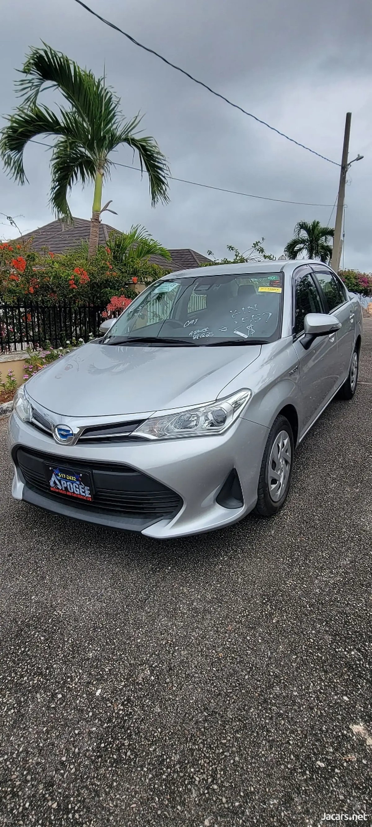 2020 TOYOTA Axio