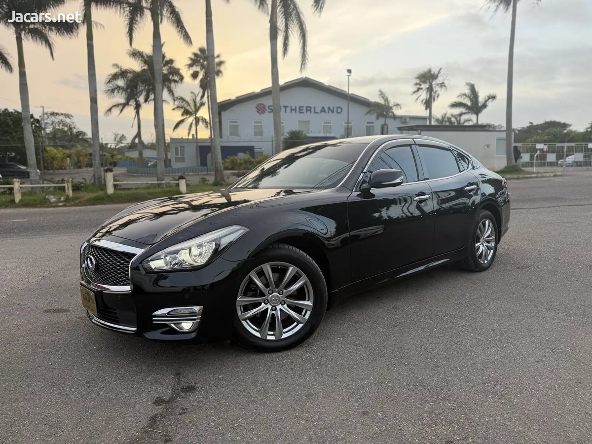 2019 INFINITI G