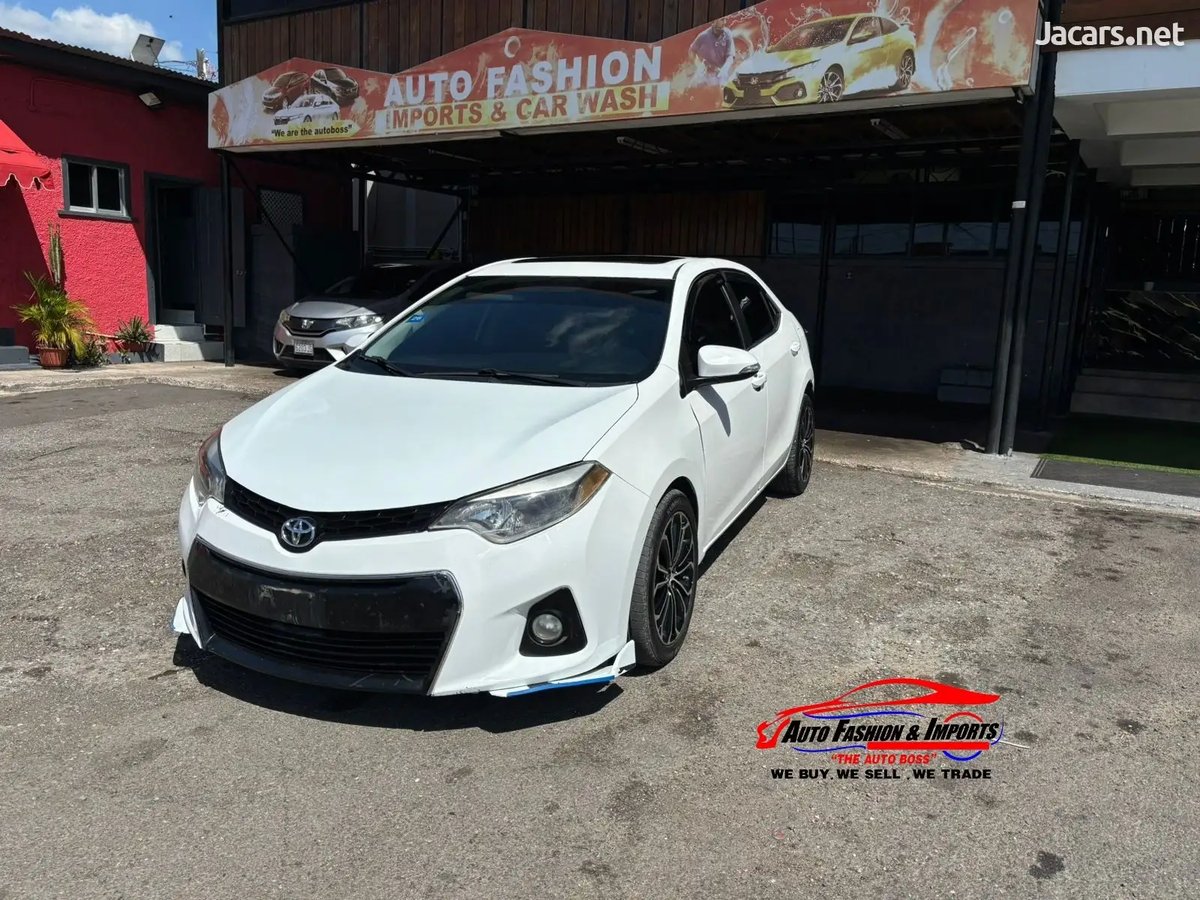 2015 TOYOTA Corolla