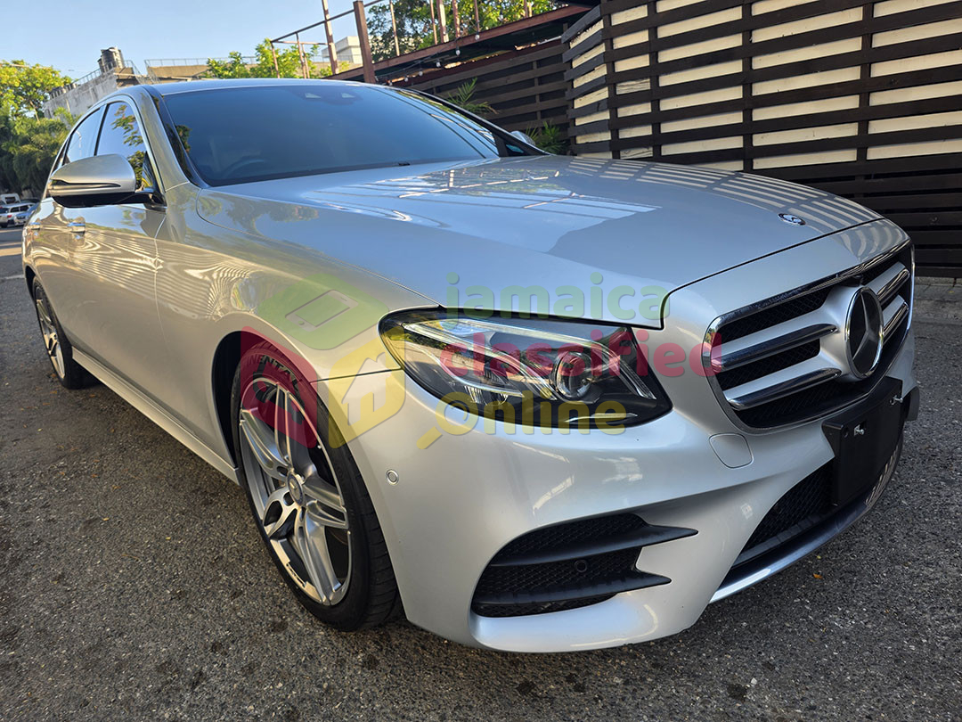 2017 Mercedes-Benz E200