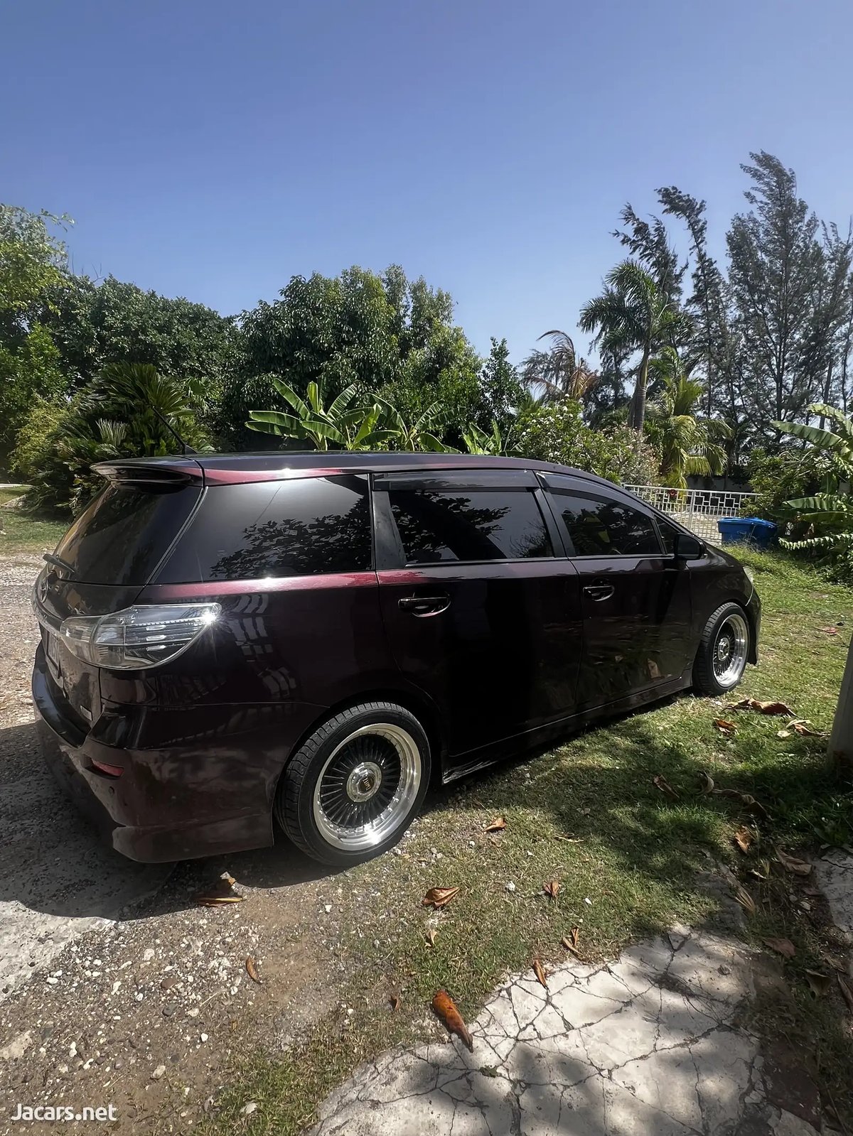 2012 TOYOTA Wish