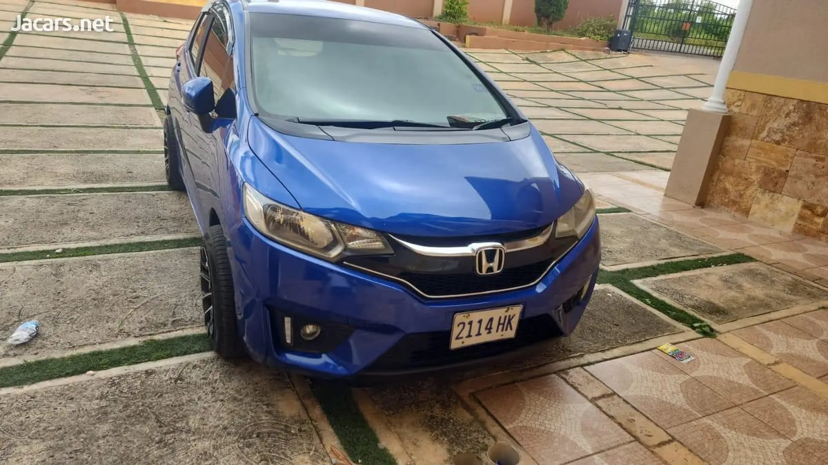 2016 HONDA Fit