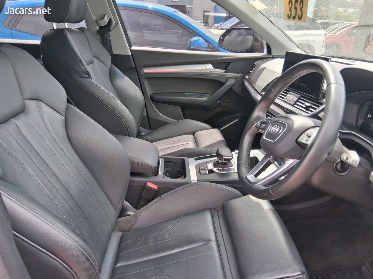2023 AUDI Q5