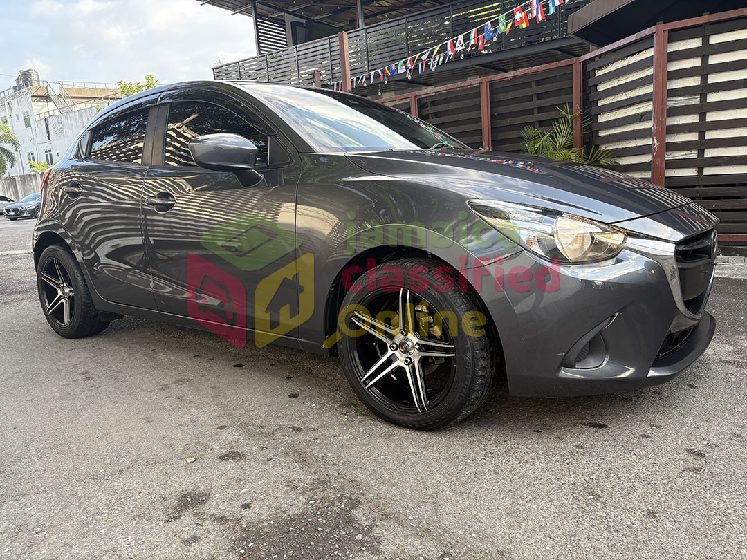 2016 MAZDA Demio