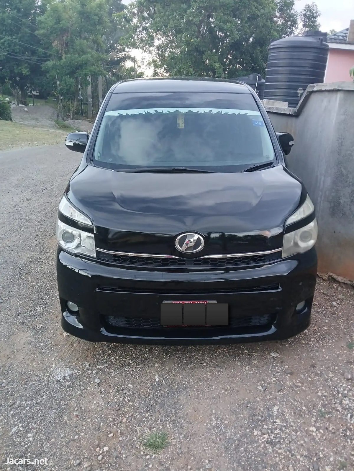 2013 TOYOTA Voxy