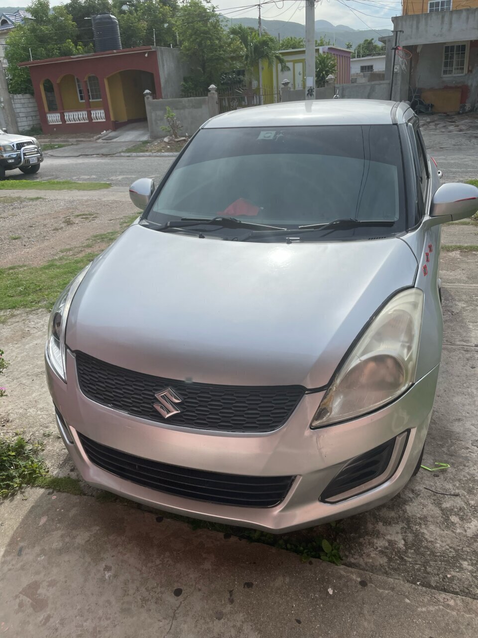 2015 SUZUKI swift