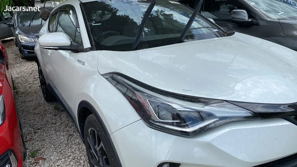 2020 TOYOTA C-HR