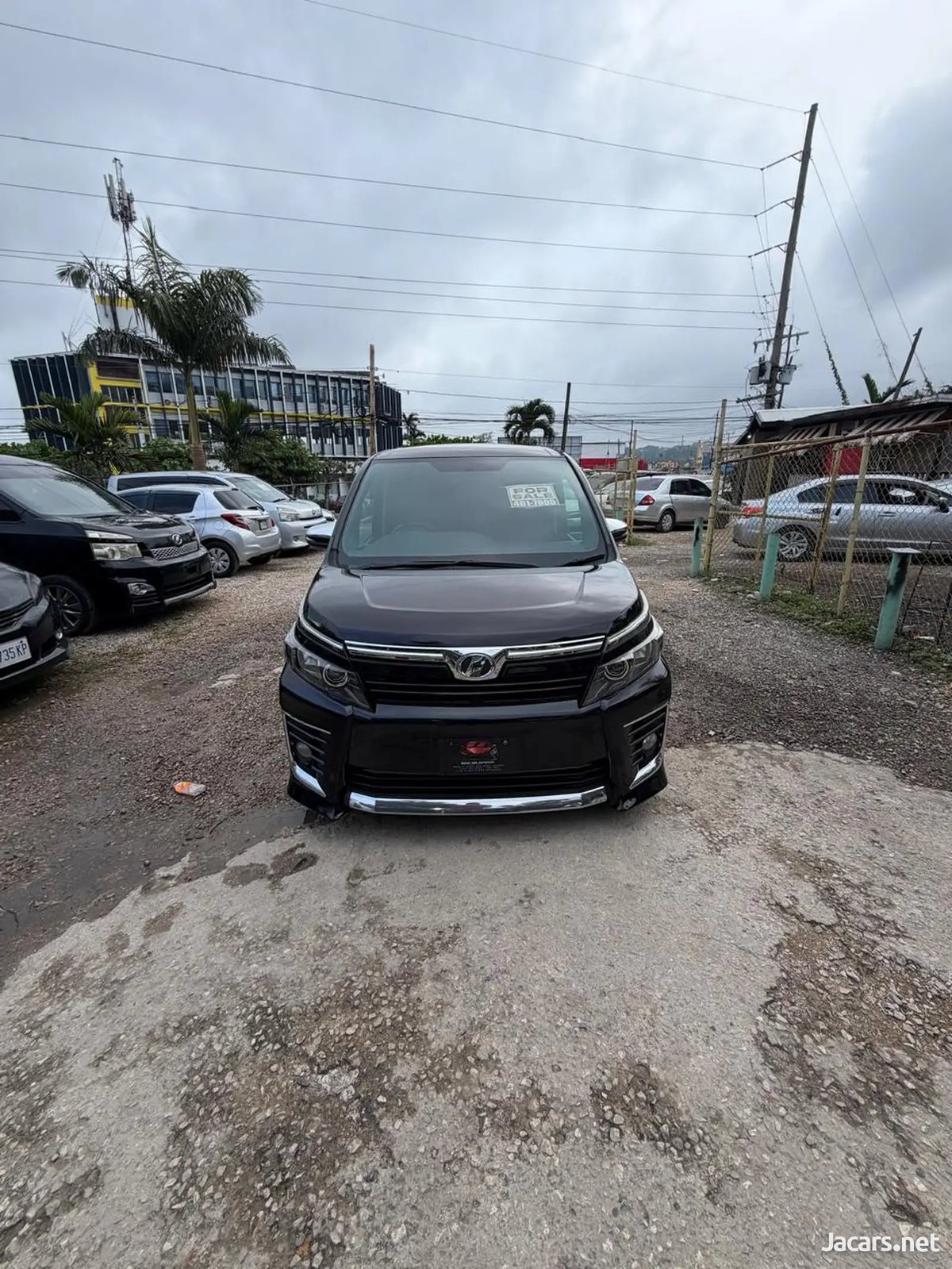 2014 TOYOTA Voxy