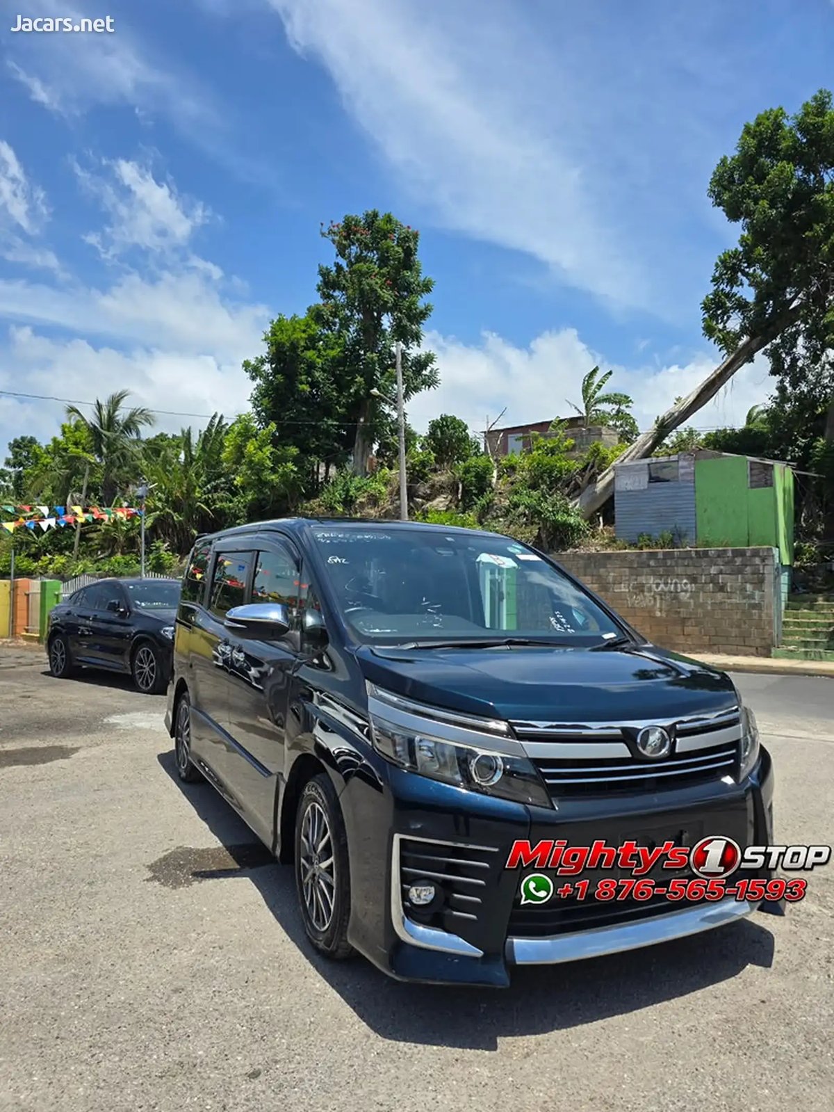 2016 TOYOTA Voxy