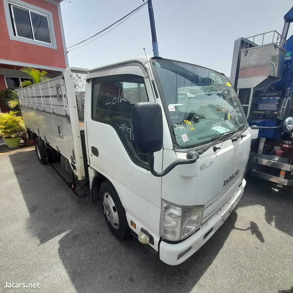 2014 ISUZU Elf