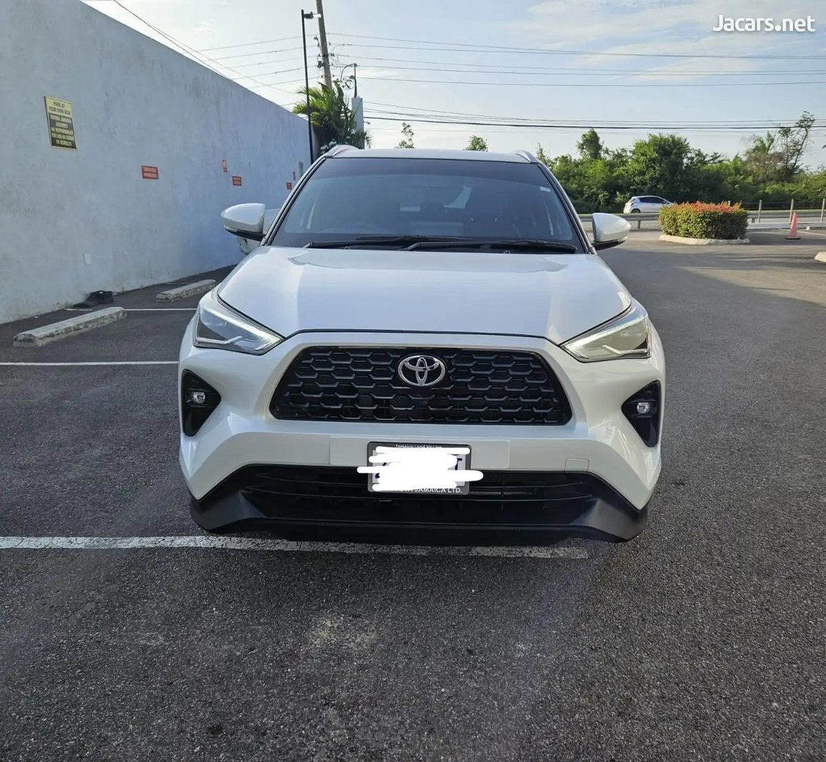 2025 TOYOTA Yaris