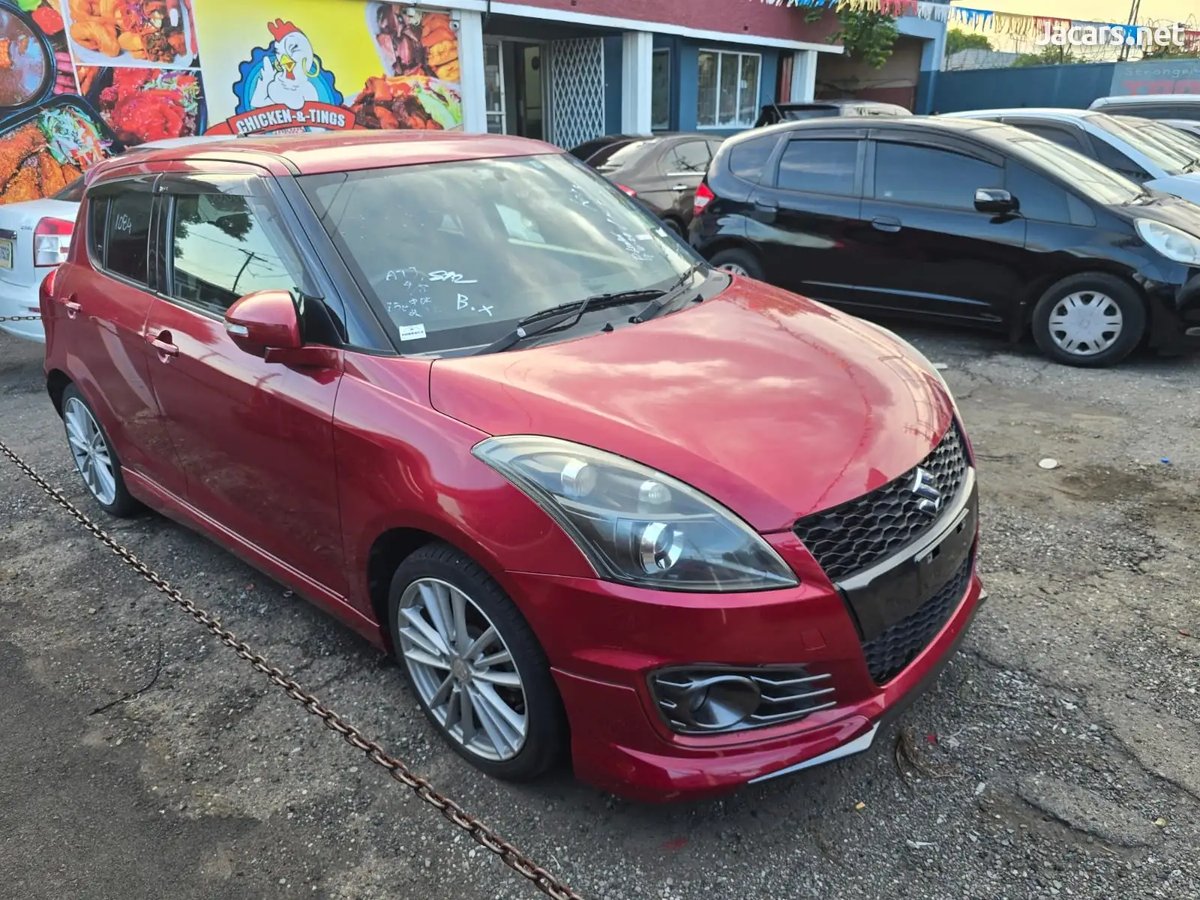 2015 SUZUKI Swift