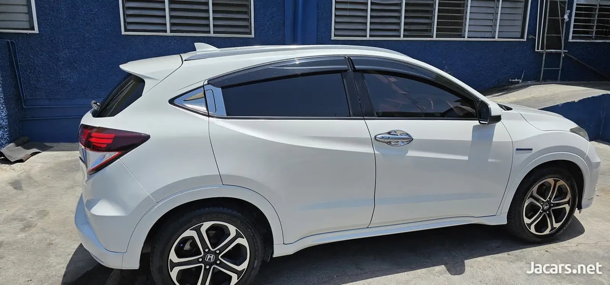 2016 HONDA Vezel