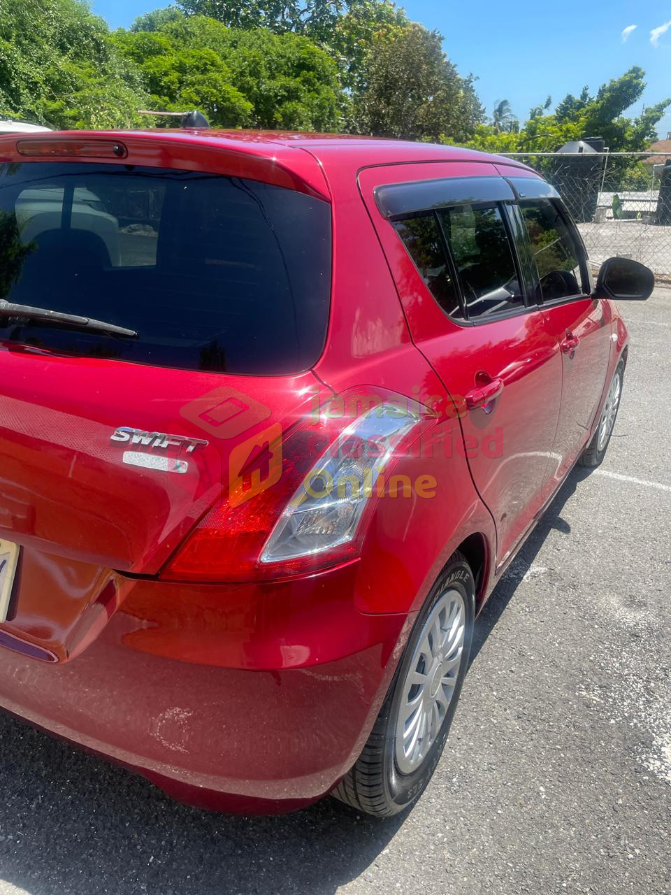 2015 SUZUKI Swift