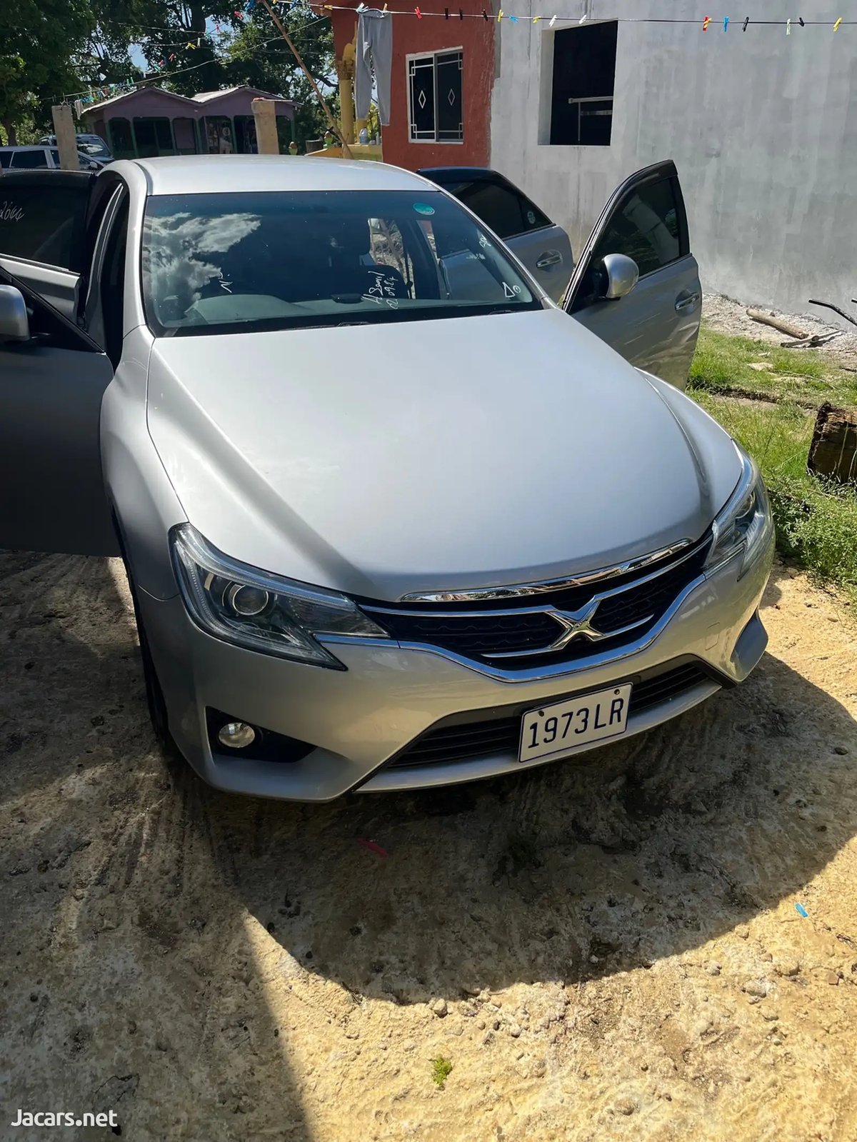 2015 TOYOTA Mark
