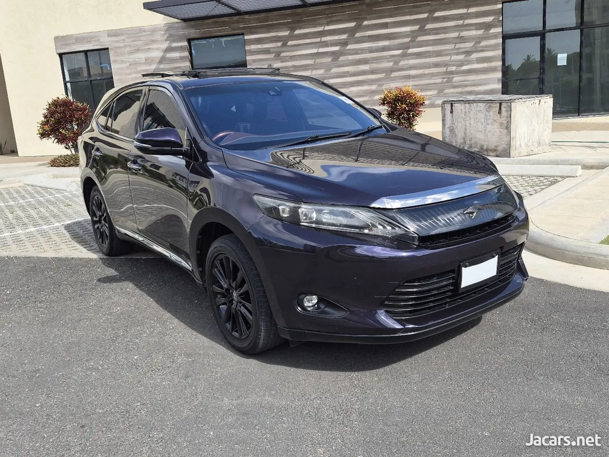 2015 TOYOTA Harrier