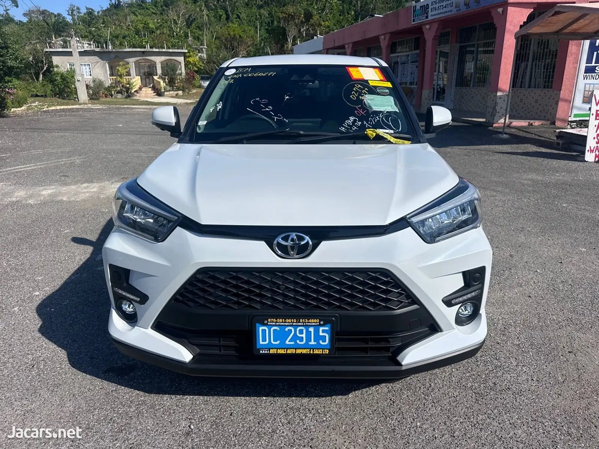 2023 TOYOTA Raize