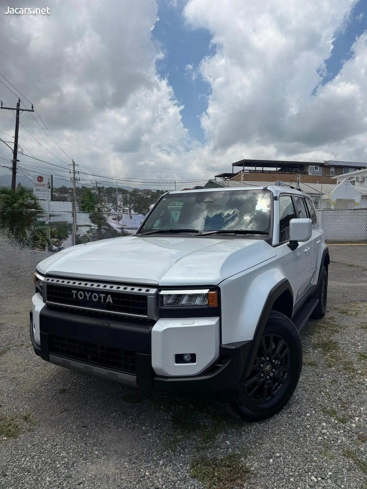 2026 TOYOTA Land
