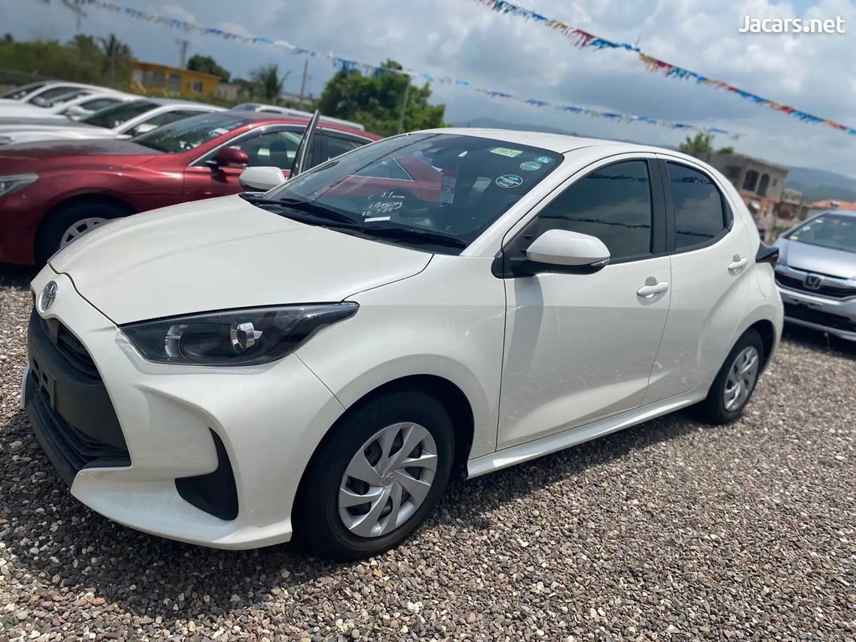 2020 TOYOTA Yaris
