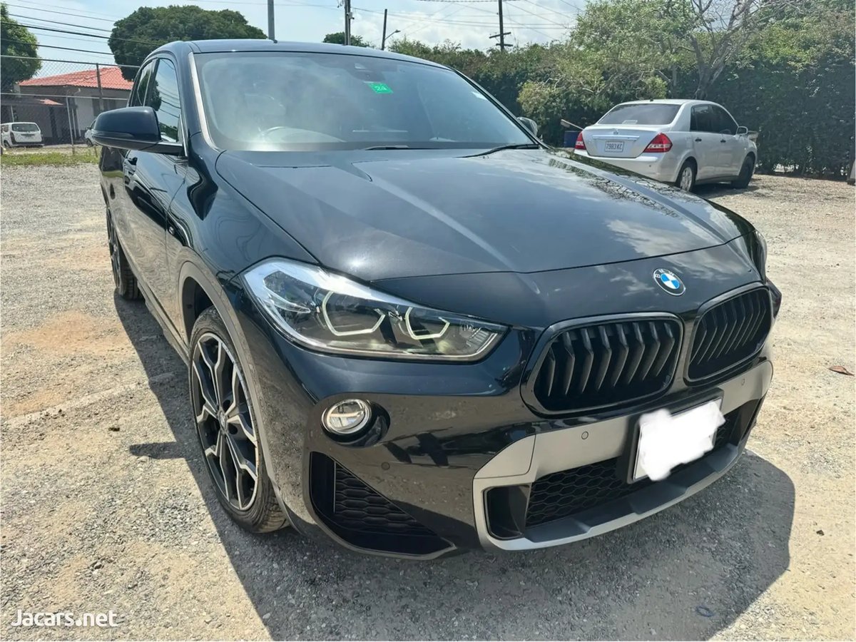 2020 BMW X2