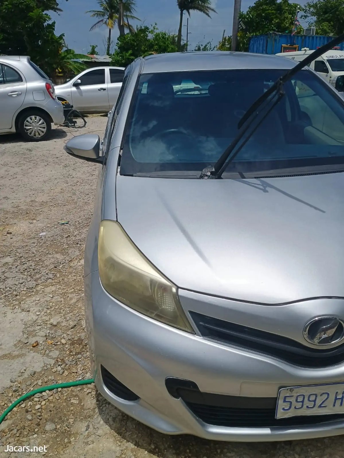 2012 TOYOTA Vitz
