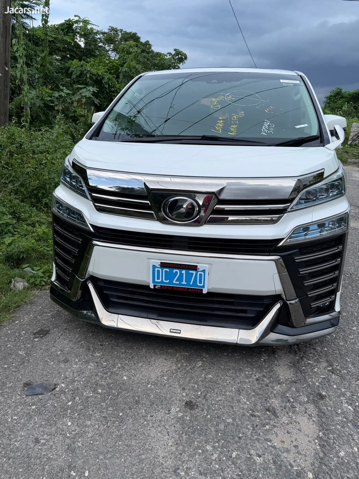2018 TOYOTA Vellfire