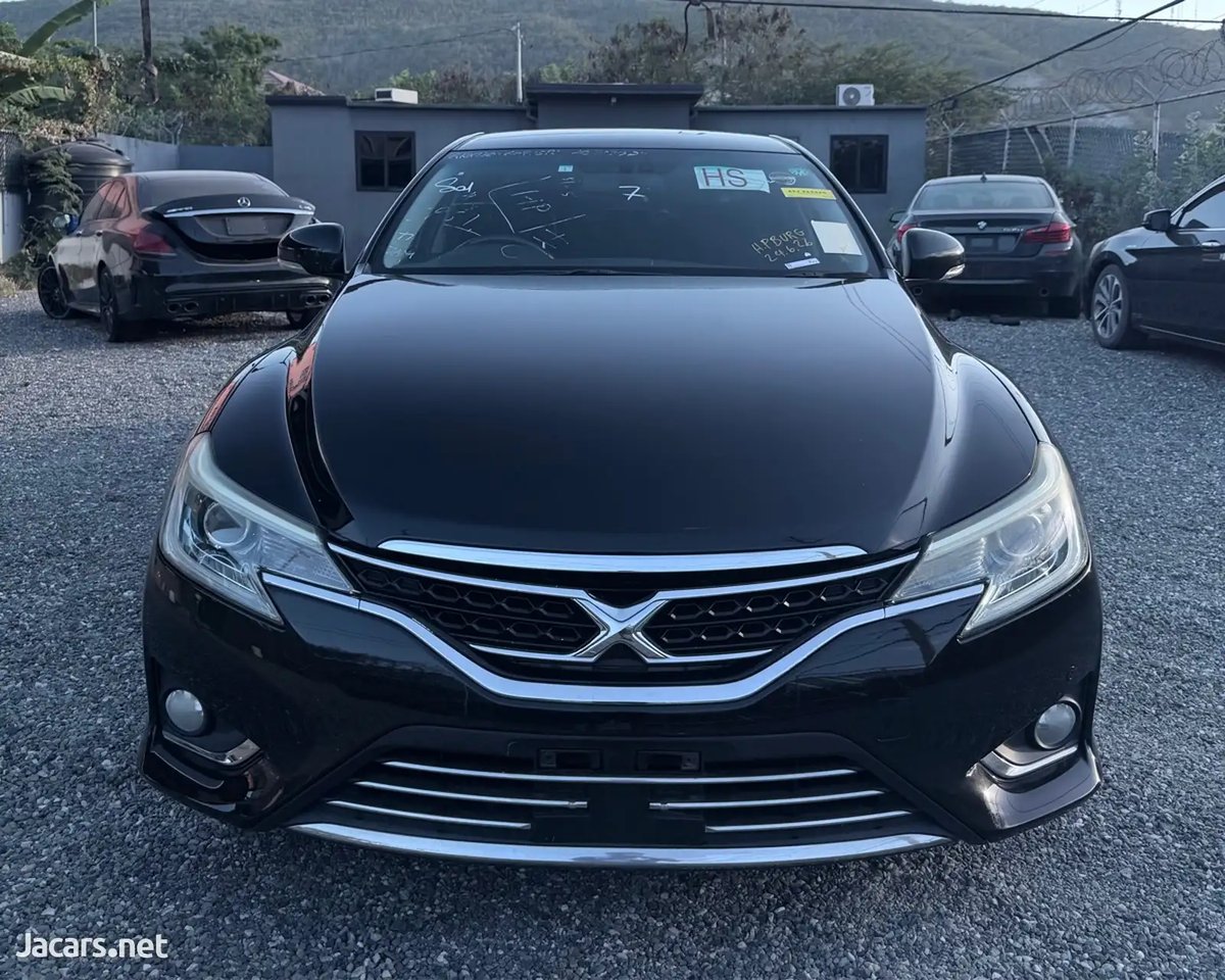2015 TOYOTA Mark